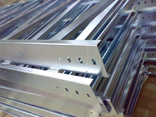 電纜橋架生產(chǎn)廠家 電纜橋架生產(chǎn)廠家